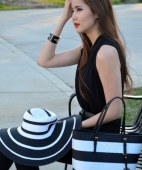 Blogged Black And White Full Look Is On The